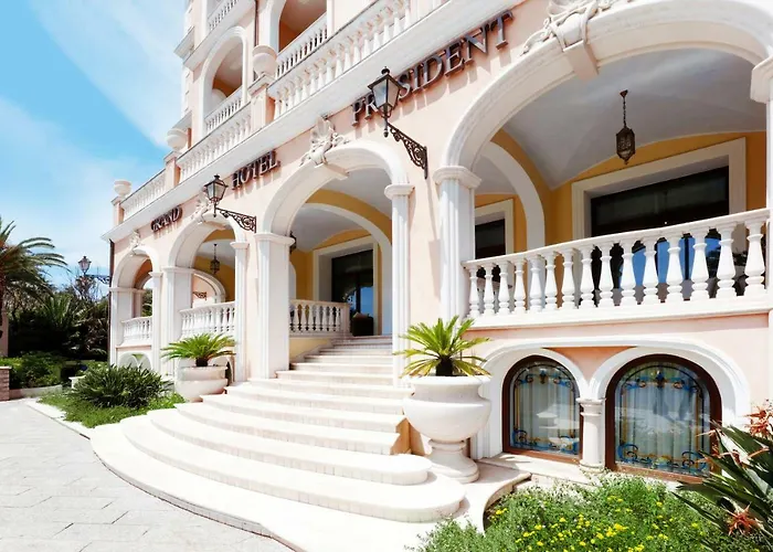 Grand Hotel President