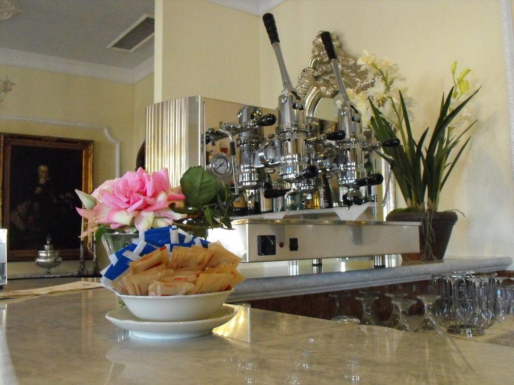 Hotel Grand President 4*